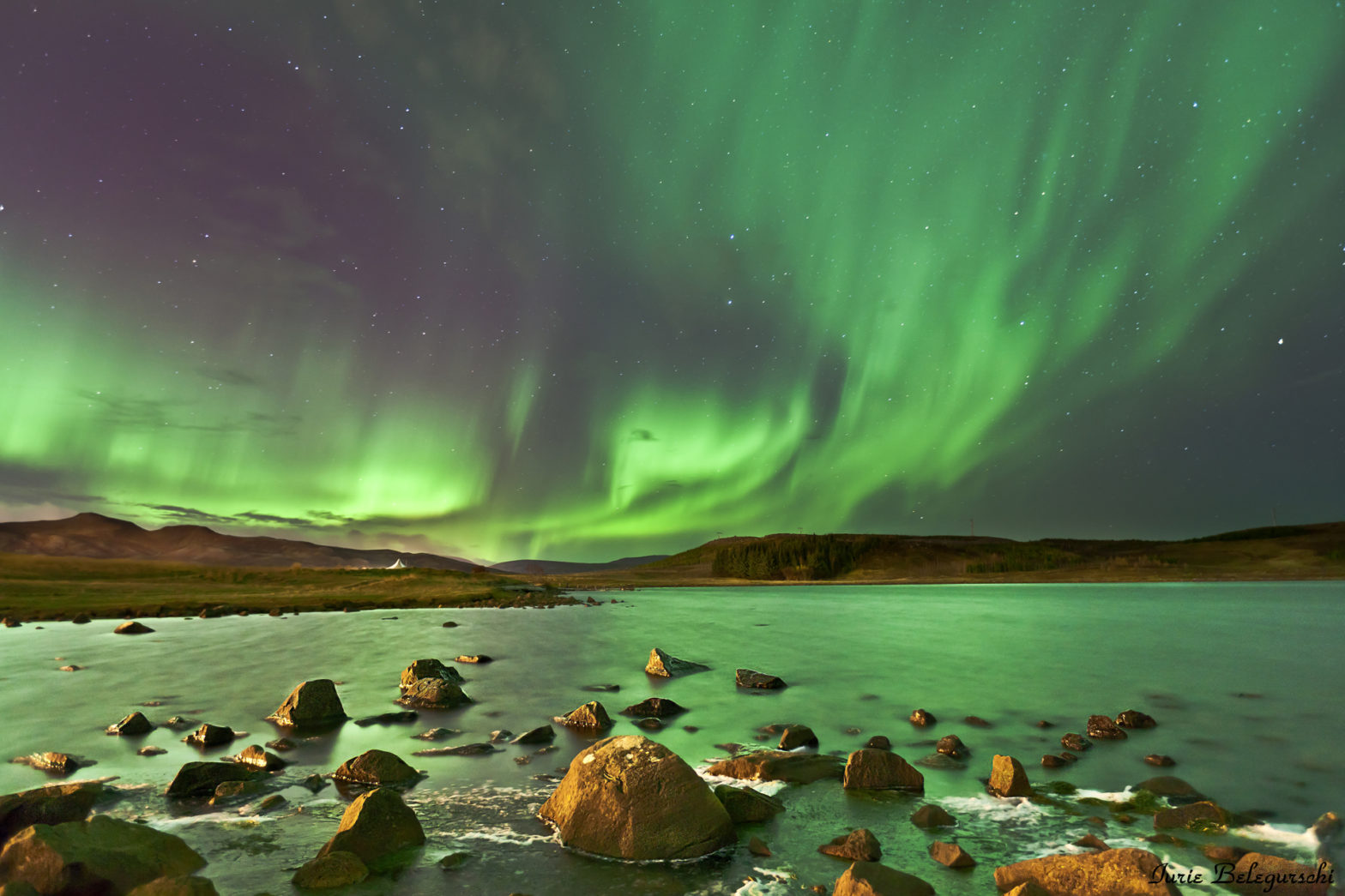 Aurora forecast predicts spectacular Northern Lights activity over Húsavík tonight